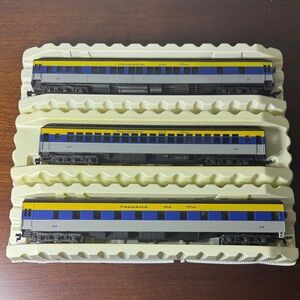 AHM Chesapeake and Ohio 1920’s HO Scale 3 Piece Passenger Car Set (New)